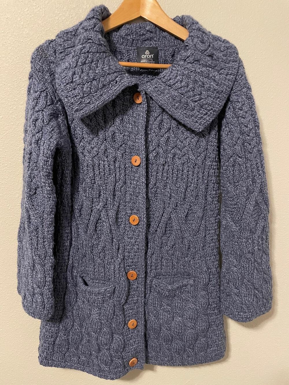 Aran Woollen Mills Cardigan Womens Medium Blue Cable Knit Merino Wool Pockets